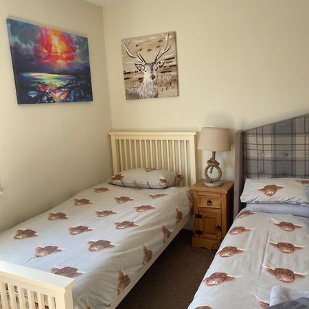 Charleston Apartment Self Catering 5 Min Drive From Town Centre Inverness Dış mekan fotoğraf